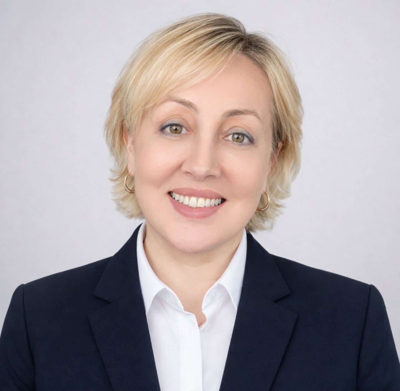 Dişhekimi Mediha Şanlı Çağlayan