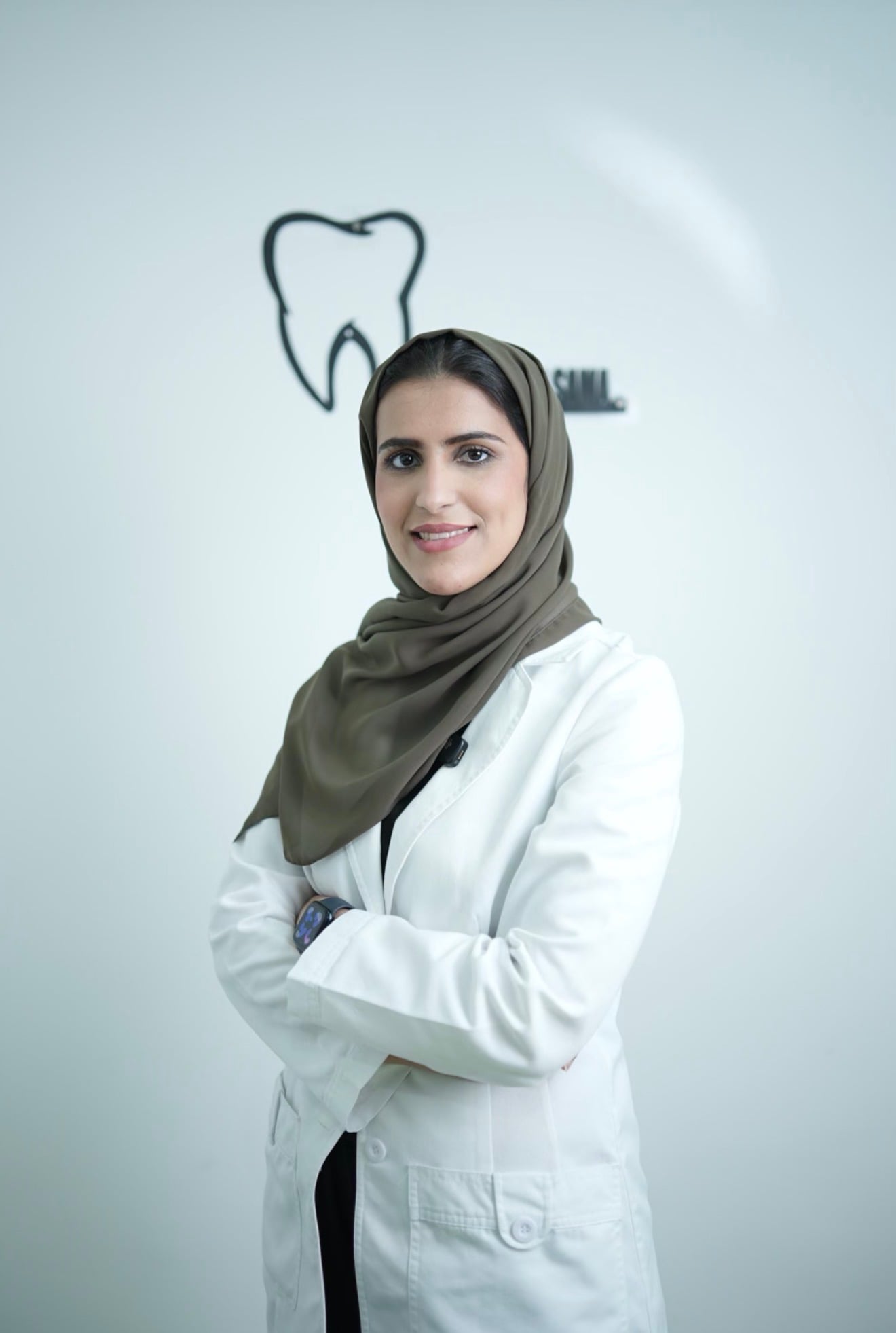 Cosmetic Dentist Dr Zinab Bin Sama