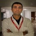أستاذ مشارك Yılmaz Zengin