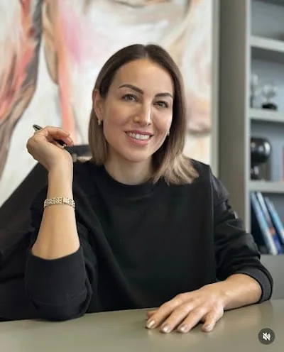 د. متخصص Özge Karasu