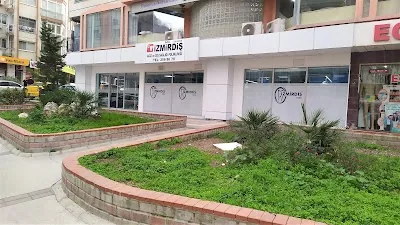 Özel İzmirdiş Ağız ve Diş Sağlığı Polikliniği Yeşilyurt Şubesi
