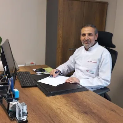 Dr. Spéc. İsmail Ekici