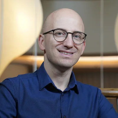 Dr Utkan TOPÇU-