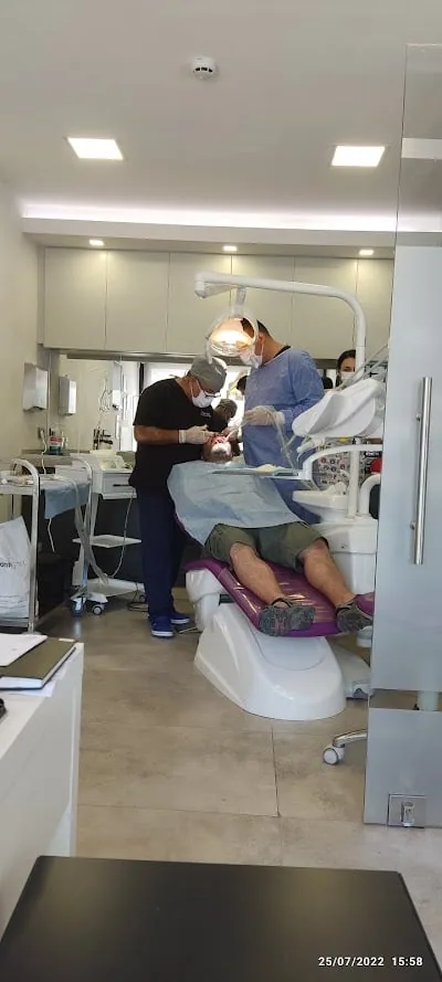 Dr. Öğr. Üyesi Salih Çelik