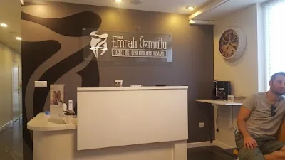 Uzman Diş Hekimi Uzman Diş Hekimi Emrah Özmutlu