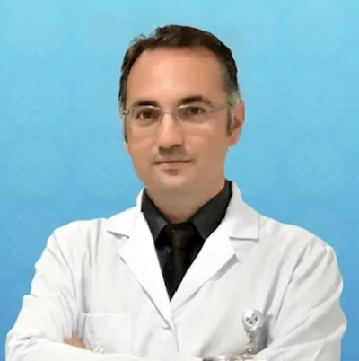 Spec. Dr. Şiar Dursun