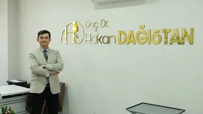 دانشیار Hakan Dağıstan