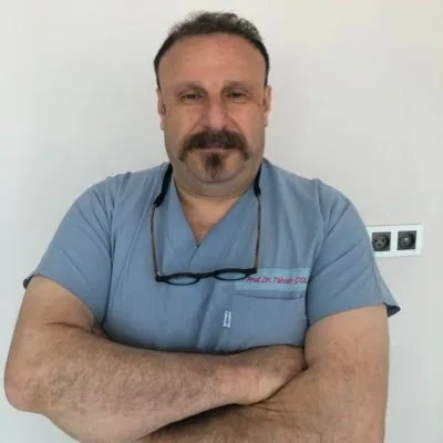 Prof. dr Tahsin Çolak