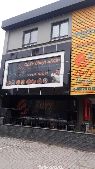 د. جراح Übeyt Akçin