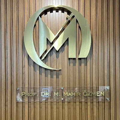 بروفيسور Mahir Özmen