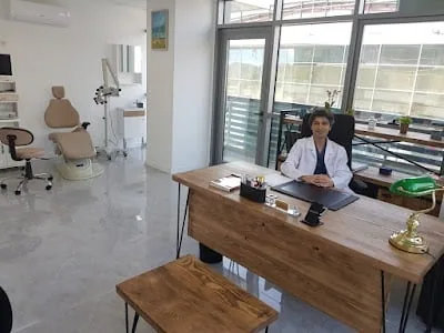 Dr chir. Levent Demirci