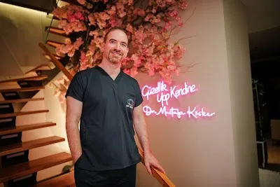 Dr hab. Mustafa Köşker
