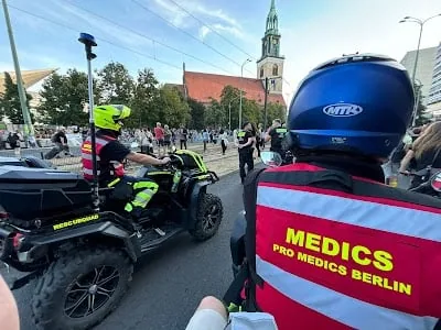 PRO MEDICS BERLIN ©
