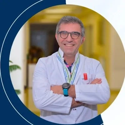 Dr. med. İsmet Akçay