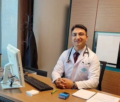 Dr. Spéc. Muhammet Bilici