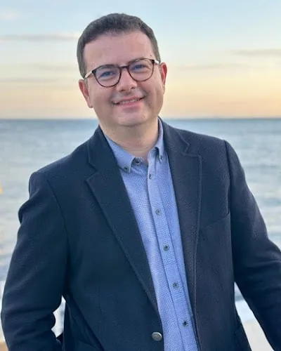 Doç. Dr. Orkun Koban