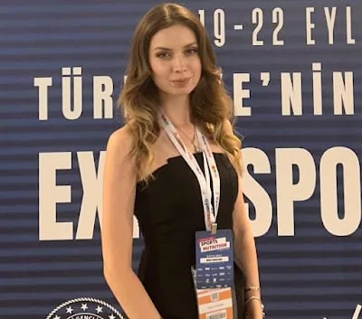 Uzman Diyetisyen Müge Canbazoğlu