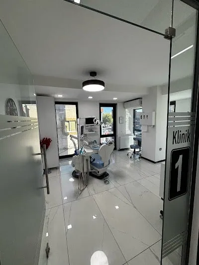Stom. Ebru Kadıoğlu