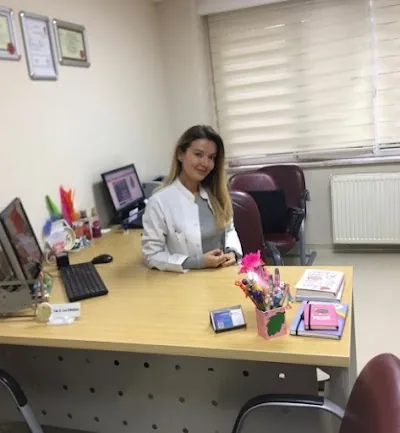 Dr. Spec. İpek Birdoğan