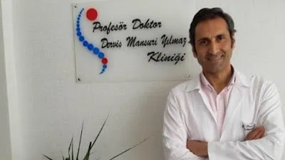 Prof. Dr. Derviş Mansuri Yılmaz( Beyin ve Sinir Cerrahi Uzmanı)