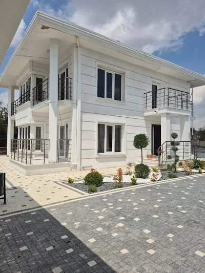Prof. Dr. Faik Türkmen Diz