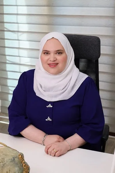 Dr. Dr. ابتهال الجندي