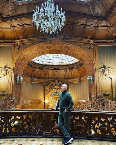 Dr. Melih Aygun