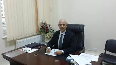 بروفيسور Müjdat Yenicesu