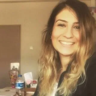 Klinik Psikolog Klinik Psikolog Melike Gökdemir