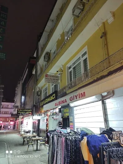 Diş Hekimi Esma Nur KELEŞ
