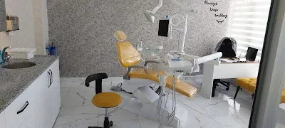 Diş hekimi Diş hekimi Oğuzhan Laçin