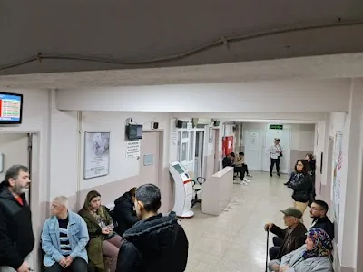 Bayraklı 15 Nolu İsmet Akman Aile Sağlığı Merkezi