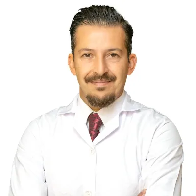 Dr. Chir. Özüm Cem Aslan