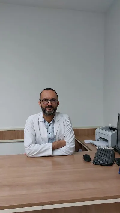 Onur Aksoy Bütüncül Tıp/Ağrı tedavisi