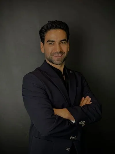Dr. med. Süleyman Özer
