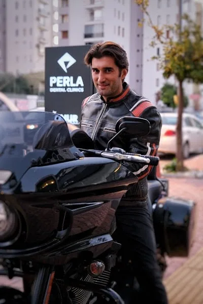 Dr Onur Ademhan