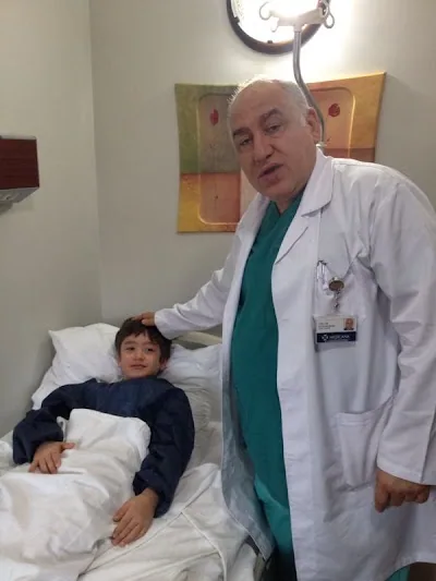 Dr. Mustafa Şener