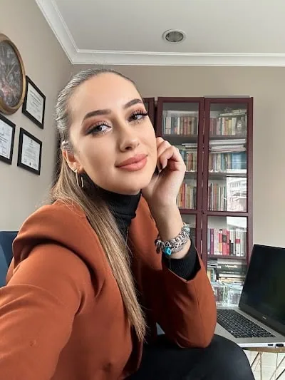 Klinik Psikolog Berfu Tuğrul