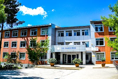 Atatürk Üniversitesi Tıp Fakültesi