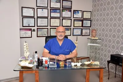 Dr. Chir. Mehmet Uluçay