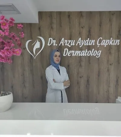 د. متخصص ARZU AYDIN ÇAPKIN