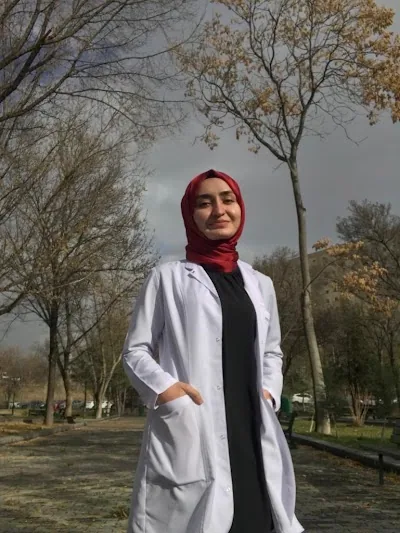 Dietetyk Aleyna Turgut