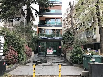 Dr. Spec. Özgür Niflioğlu