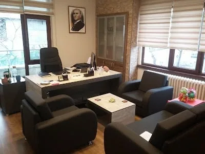 پروفسور Fatma Müjgan Sönmez Çocuk Nörolojisi Uzmanı