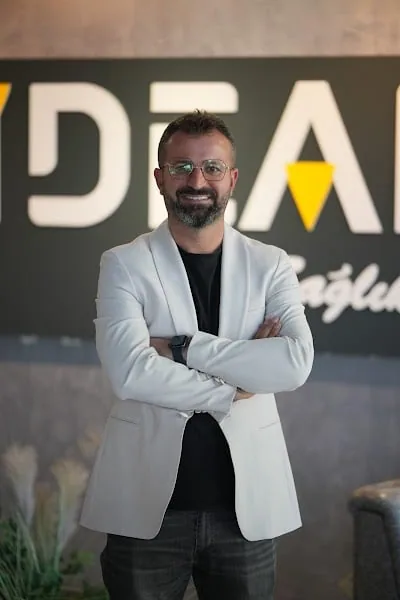 Surg. Dr. Faik Sönmez