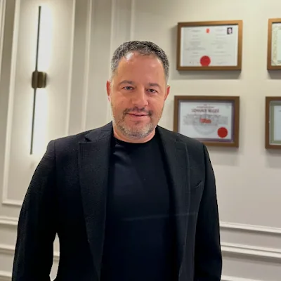 پروفسور Emin Üstünyurt