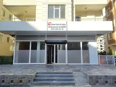 Çocuk Diş Hekimi
