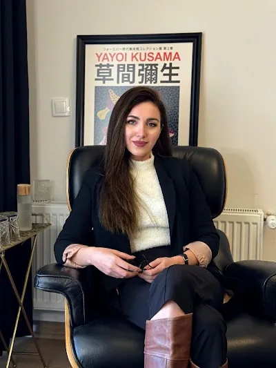 Uzman Klinik Psikolog Uzman Klinik Psikolog Sevil Yanık