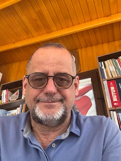 Diş Hekimi Basri Öztürk