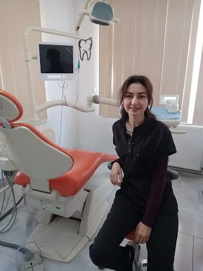Diş hekimi Fatma SEVİ